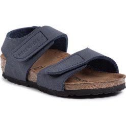Sandały BIRKENSTOCK - Palu Kids Logo Bs 1016527 M Navy. Niebieskie sandały chłopięce Birkenstock, ze skóry ekologicznej, bez zapięcia. Za 219,00 zł.