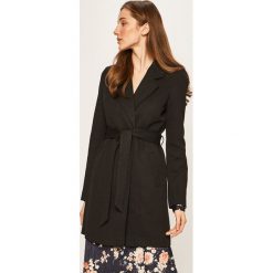 Vero Moda - Płaszcz. Czarne kurtki damskie Vero Moda, s, w paski, z bawełny. W wyprzedaży za 189,90 zł.