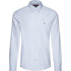 Koszula TOMMY HILFIGER Dynamic Stretch MW0MW10720. Niebieskie koszule męskie TOMMY HILFIGER, xl, bez wzorów, biznesowe, bez kołnierzyka, bez rękawów. W wyprzedaży za 229,00 zł.
