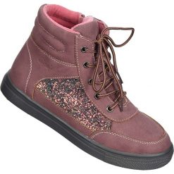 Sneakersy w kolorze jasnoróżowym. Różowe trampki dziewczęce Daniel Hechter, Naf Naf Kids, bez wzorów, na sznurówki. W wyprzedaży za 105,95 zł.