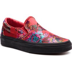 Tenisówki VANS - Classic Slip-On VN0A38F7ULP1 (Festival Satin) Red /Blac. Czerwone półbuty damskie Vans, bez wzorów, z gumy, bez zapięcia. Za 339,00 zł.