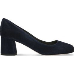Czółenka ERI. Niebieskie buty ślubne damskie marki Gino Rossi, ze skóry, na słupku. Za 249,90 zł.
