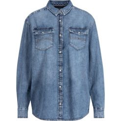 Koszula Tommy Jeans Denim DW0DW06923. Niebieskie bluzki damskie Tommy Jeans, s, bez wzorów, z bawełny, bez kołnierzyka, bez rękawów. W wyprzedaży za 219,00 zł.