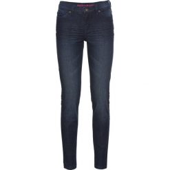 Dżinsy Super SKINNY, krótsze nogawki bonprix ciemny denim. Niebieskie jeansy damskie marki bonprix, z denimu. Za 59,99 zł.