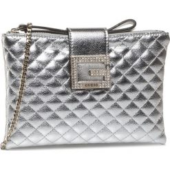Torebka Guess Dazzle (BG) Evening Bags HWBG76 75690. Szare torebki klasyczne damskie Guess, z aplikacjami, wizytowe, bez dodatków. W wyprzedaży za 279,00 zł.