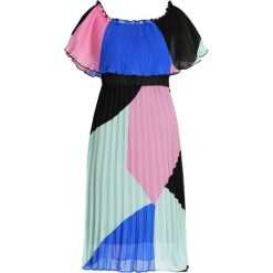 Sukienka letnia Pepe Jeans PL952471. Sukienki damskie Pepe Jeans, na lato, xs, bez wzorów, z poliesteru, bez kołnierzyka, bez rękawów. W wyprzedaży za 219,00 zł.