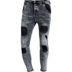 Jeansy męskie: SIKSILK SIKSILK DISTRESSED SKINNY Jeans Skinny Fit black