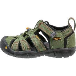 Keen SEACAMP II CNX Sandały trekkingowe bronze green/chili pepper. Brązowe sandały męskie skórzane marki Keen. W wyprzedaży za 167,30 zł.