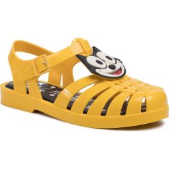 Sandały MELISSA - Possession+Gato Feli Yellow/Black/White 53619. Żółte klapki damskie Melissa, bez wzorów, z tworzywa sztucznego, bez obcasa. W wyprzedaży za 349,00 zł.