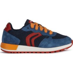 Geox tenisówki chłopięce ALBEN J949ED_01422_C4327 38 ciemnoniebieskie. Niebieskie buty chłopięce sportowe Geox, ze skóry, na sznurówki. Za 309,00 zł.