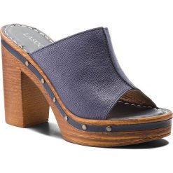 Klapki LASOCKI - F541 Granatowy. Niebieskie klapki damskie Lasocki, bez wzorów, ze skóry, bez obcasa, na obcasie. Za 139,99 zł.