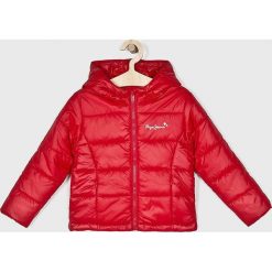 Pepe Jeans - Kurtka dziecięca Candita 122-180 cm. Niebieskie kurtki dziewczęce Pepe Jeans, bez wzorów, z poliesteru, krótkie, z kapturem. W wyprzedaży za 199,90 zł.