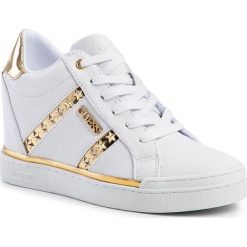 Sneakersy GUESS - Fayne FL5FAY ELE12 WHITE/GOLD. Białe półbuty damskie Guess, ze skóry ekologicznej. W wyprzedaży za 509,00 zł.