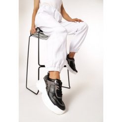 Czarne Sneakersy Birdbush. Czarne sneakersy damskie Born2be, ze skóry. Za 99,99 zł.