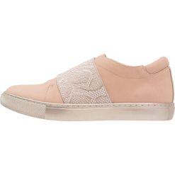 Creepersy damskie: Kenneth Cole New York KONNER Półbuty wsuwane natural