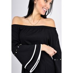Bluzki damskie: Elegancka bluzka z szerokimi rękawami