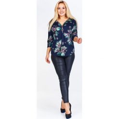 Bluzka damska plus size do pracy - czarny, xl. Czarne bluzki damskie e-margeritka.pl, xl, bez wzorów, z elastanu, eleganckie, bez kołnierzyka, plus size, z krótkim rękawem. Za 109,99 zł.