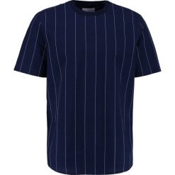 Samsøe & Samsøe CLAUS Tshirt z nadrukiem sapphire. Niebieskie koszulki polo męskie marki Samsøe & Samsøe, xl, z nadrukiem, z bawełny. W wyprzedaży za 191,40 zł.