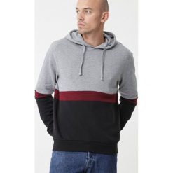 Szara Bluza Goole. Szare bluzy męskie Born2be, s, bez wzorów, z jeansu, klasyczne, z kapturem, bez rękawów, długie, bez kaptura. Za 99,99 zł.