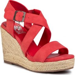 Espadryle XTI - 34294 Red. Czerwone espadryle damskie Xti, bez wzorów, ze skóry ekologicznej, bez obcasa, na obcasie. W wyprzedaży za 169,00 zł.