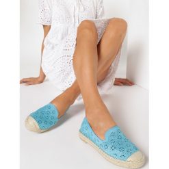 Niebieskie Espadryle Reportedly. Niebieskie espadryle damskie Born2be, bez wzorów, bez obcasa. W wyprzedaży za 49,99 zł.