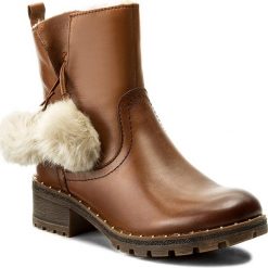 Botki TAMARIS - 1-26939-39 Nut 440. Brązowe botki damskie na obcasie Tamaris, z materiału. W wyprzedaży za 259,00 zł.