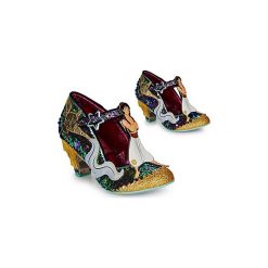 Czółenka Irregular Choice WHOLE NEW WORLD. Niebieskie czółenka damskie Irregular Choice, bez wzorów, bez obcasa. W wyprzedaży za 591,75 zł.