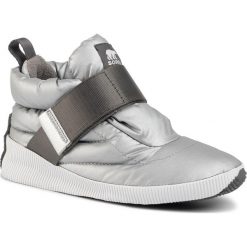 Śniegowce SOREL - Out N About Puffy NL3400 Pure Silver 034. Szare kozaki damskie Sorel, z gumy, bez zapięcia. W wyprzedaży za 319,00 zł.