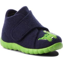 Kapcie SUPERFIT - 3-00290-80 Blau. Niebieskie sandały chłopięce Superfit, z tworzywa sztucznego, bez zapięcia. Za 129,00 zł.