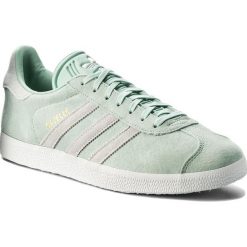 Buty adidas - Gazelle CQ2189 Ashgrn/Ftwwht/Blutin. Zielone buty sportowe damskie Adidas, bez wzorów, ze skóry, sportowe, Adidas Gazelle. W wyprzedaży za 269,00 zł.