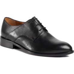 Oxfordy SOLO FEMME - 77904-08-K50/000-03-00 Czarny. Czarne półbuty damskie Solo Femme, bez obcasa, na obcasie, bez zapięcia. Za 339,00 zł.