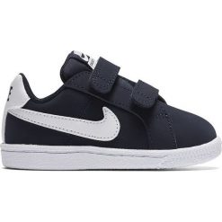 Nike Tenisówki Chłopięce Court Royale Tdv Black/White 26. Czarne buty chłopięce sportowe Nike, bez wzorów, klasyczne, bez zapięcia. Za 159,00 zł.