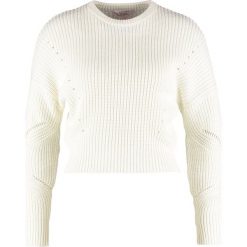 Swetry klasyczne damskie: Miss Selfridge Petite FISHERMAN Sweter cream