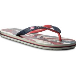 Japonki PEPE JEANS - Hawi Flag PMS70050 Marine 585. Niebieskie klapki męskie Pepe Jeans, bez wzorów, z jeansu. W wyprzedaży za 79,00 zł.