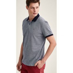 Koszulka polo w kolorze szarym. Szare koszulki męskie TATUUM, s, bez wzorów, z bawełny, bez rękawów. W wyprzedaży za 79,95 zł.