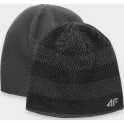 Czapka męska CAM005 - antracyt. Czapki męskie 4f, bez wzorów. Za 39,99 zł.