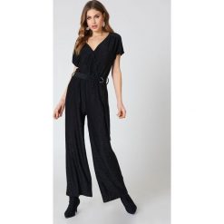 Kombinezony damskie: Rut&Circle Kombinezon z lureksu – Black