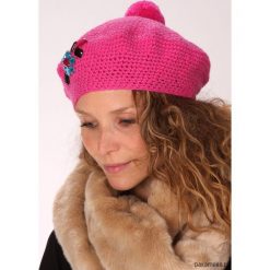 Unikatowy beret. Berety damskie Pakamera, bez wzorów, z wełny. Za 150,00 zł.