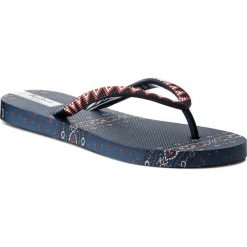 Japonki PEPE JEANS - PLS70029 Marine 585. Niebieskie klapki damskie Pepe Jeans, bez wzorów, z jeansu, bez obcasa. Za 95,00 zł.