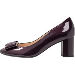 Högl Czółenka darkplum. Czarne czółenka marki L'INTERVALLE, z materiału. Za 599,00 zł.