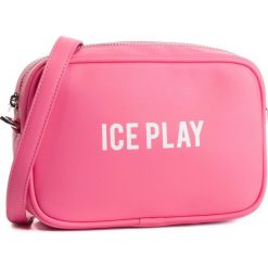 Torebka Ice Play 19E W2M1 7200 6928 4427. Różowe listonoszki damskie Ice Play, bez wzorów, bez dodatków. W wyprzedaży za 259,00 zł.