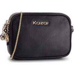 Torebka KAZAR - Gigi 32500-01-00 Black. Czarne torebki klasyczne damskie Kazar, bez wzorów, ze skóry, eleganckie, bez dodatków. W wyprzedaży za 339,00 zł.