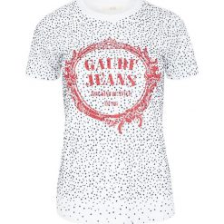 T-shirt Gaudi Jeans. Białe koszulki damskie na co dzień, l, bez wzorów, z jeansu, z włoskim kołnierzykiem, bez rękawów. Za 99,00 zł.