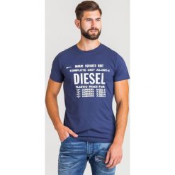 T-SHIRT Diesel. Niebieskie t-shirty męskie Diesel, m, z nadrukiem, z okrągłym kołnierzem. Za 101,40 zł.