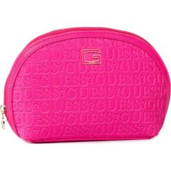 Kosmetyczka GUESS - Caris Accessories PWCARI P0270 FUC. Różowe kosmetyczki męskie Guess, z aplikacjami, z tkaniny. Za 139,00 zł.