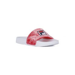 Klapki Fila PALM BEACH V SLIPPER. Białe klapki damskie Fila, bez wzorów, bez obcasa. Za 141,09 zł.
