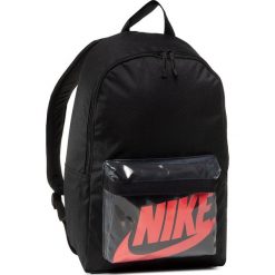 Plecak NIKE - BA6175-010 Czarny. Czarne plecaki męskie Nike, bez wzorów, z materiału, sportowe. Za 139,00 zł.