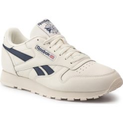 Buty Reebok - Cl Leather Mu DV9695 Chalk/Paperwht/Coll Navy. Białe buty sportowe męskie Reebok, ze skóry ekologicznej, bez zapięcia. W wyprzedaży za 239,00 zł.