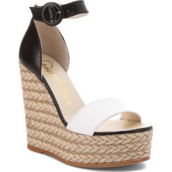Espadryle ESPADRILLES - Nail Vegetal 20376-22147-1 Blanco/Negro. Czarne espadryle damskie marki Espadrilles, bez wzorów, ze skóry, bez obcasa, na obcasie. W wyprzedaży za 389,00 zł.