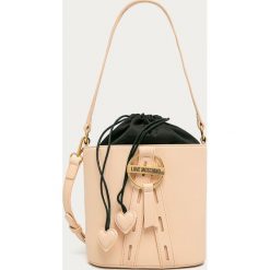 Love Moschino - Torebka. Kuferki damskie Love Moschino, w paski, ze skóry ekologicznej, na ramię, małe, bez dodatków. Za 779,90 zł.